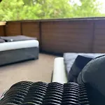 Am 