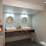 Am 