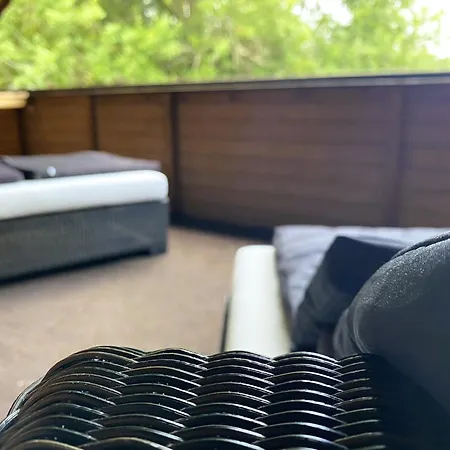 Am 